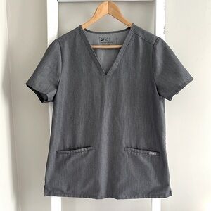 FIGS Casma Scrub Top